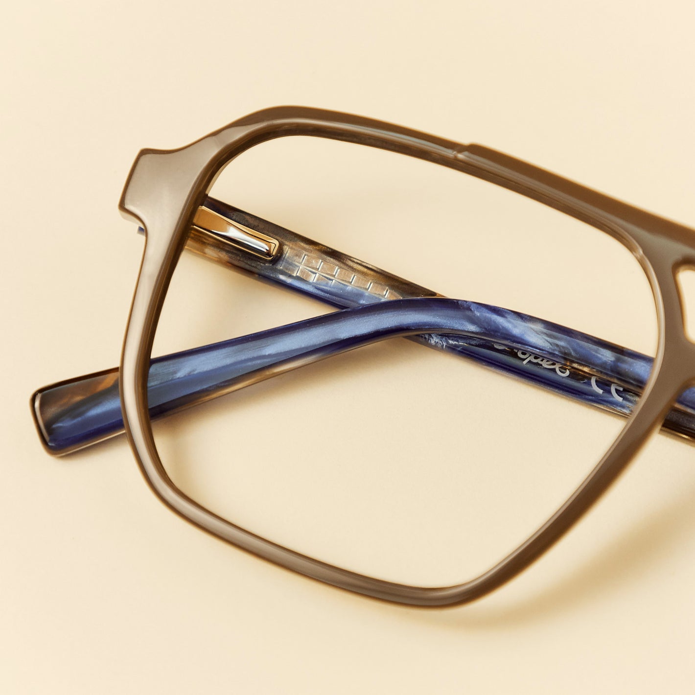 brown square aviator